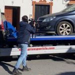 Más de cien vehículos con los neumáticos pinchados en Villarrasa en la mañana de hoy
