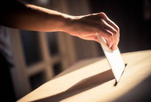El voto por correo en las elecciones autonómicas al Parlamento de Andalucía del 17 de mayo