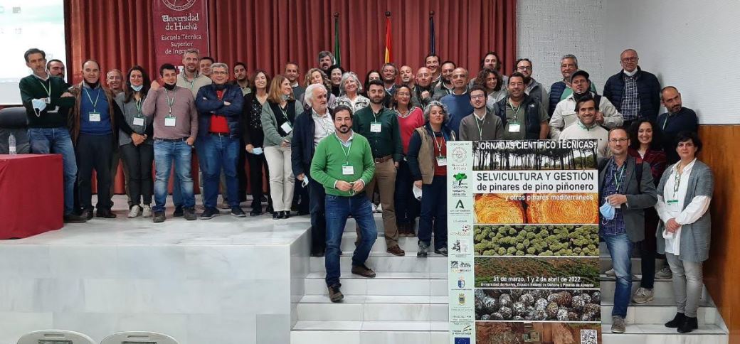 150 especialistas se dan cita en la UHU para hablar de la gestión de los pinares
