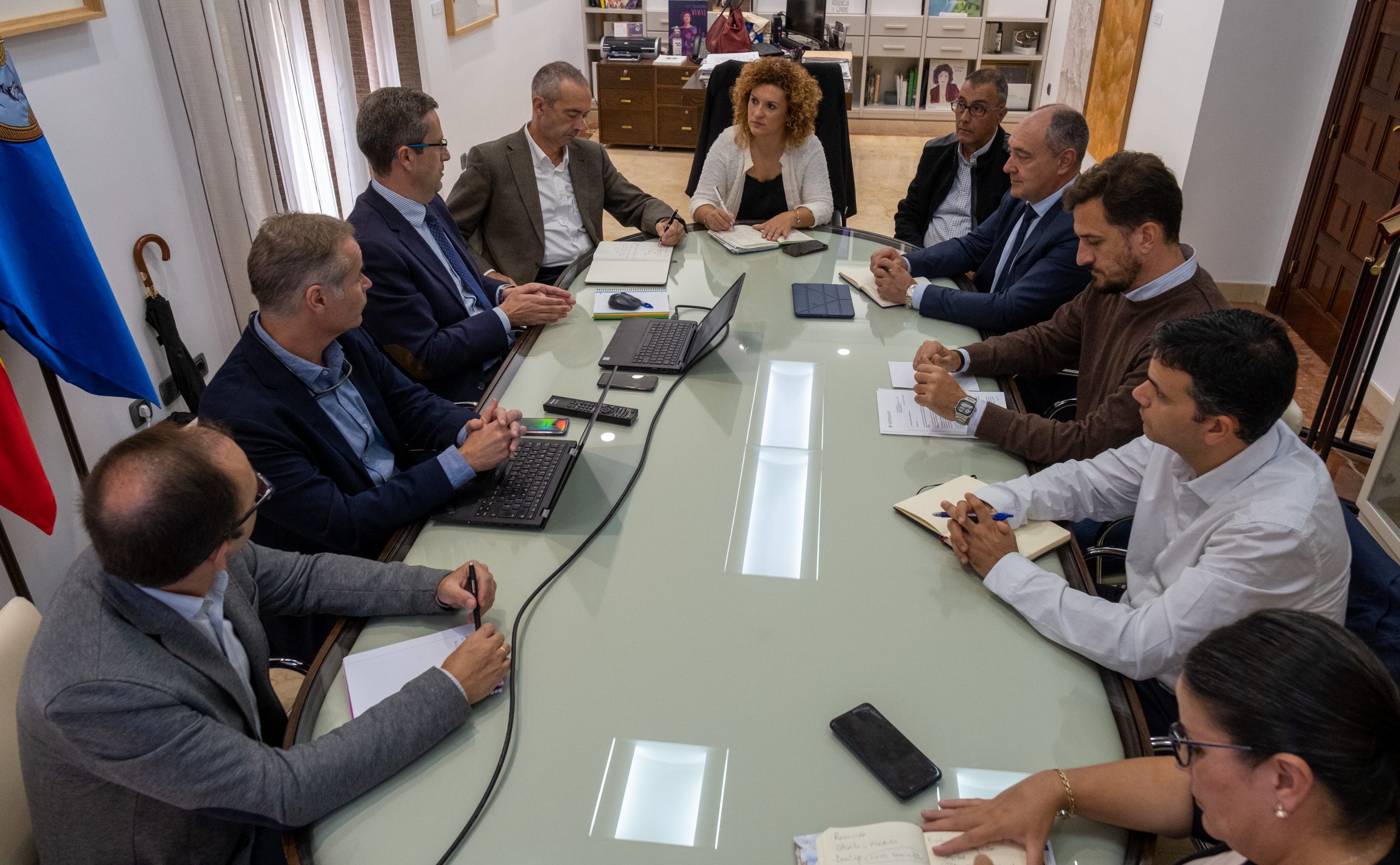 Diputación y Endesea establecen líneas de colaboración para beneficiar a los onubenses