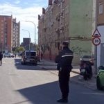 Un hombre se atrinchera en su casa de El Torrejón y amenaza con explotar una bombona
