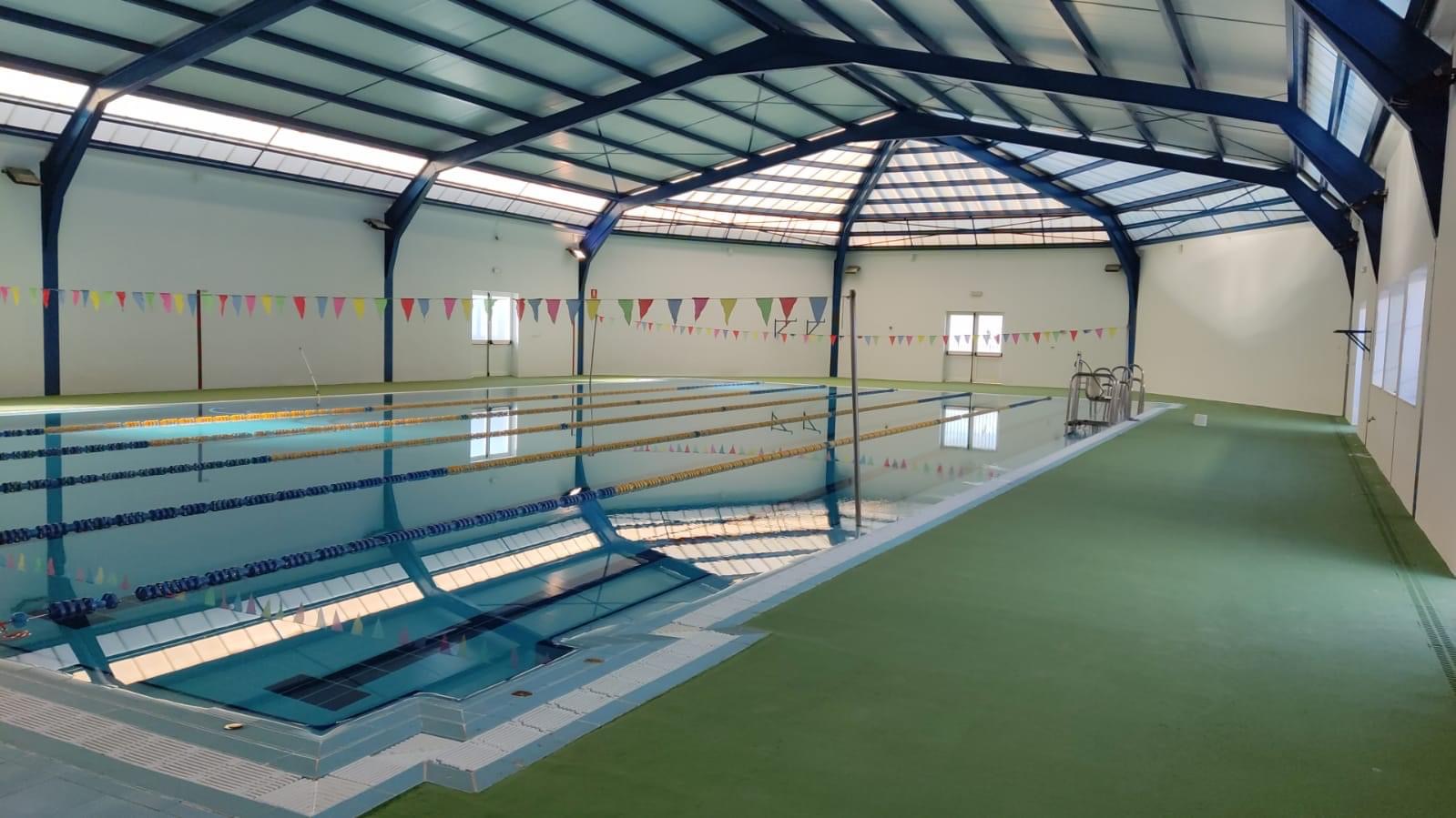 Bollullos reabre su piscina municipal ya reformada
