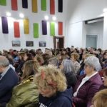Mujer, de mediana edad, y con estudios secundarios, perfil mayoritario de las personas lectoras en Huelva