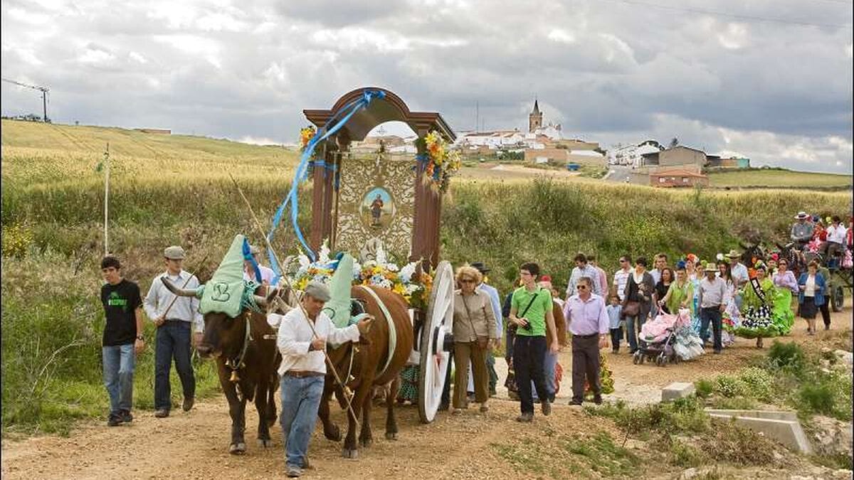 Escacena del Campo ha vivido con emoción la romería de San Isidro Labrador