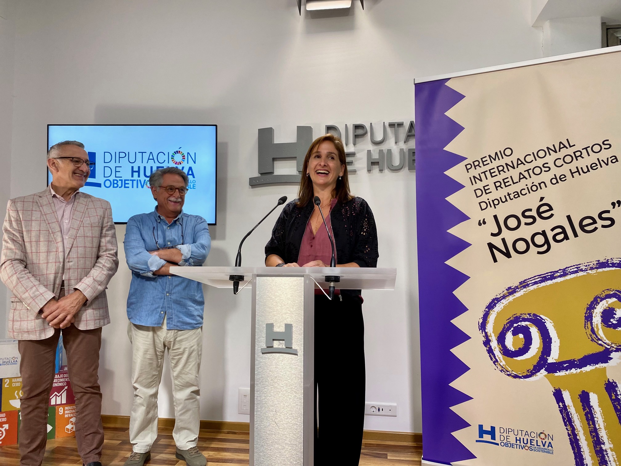 Alisa Lein recoge el 28 Premio Internacional de Relatos Cortos José Nogales
