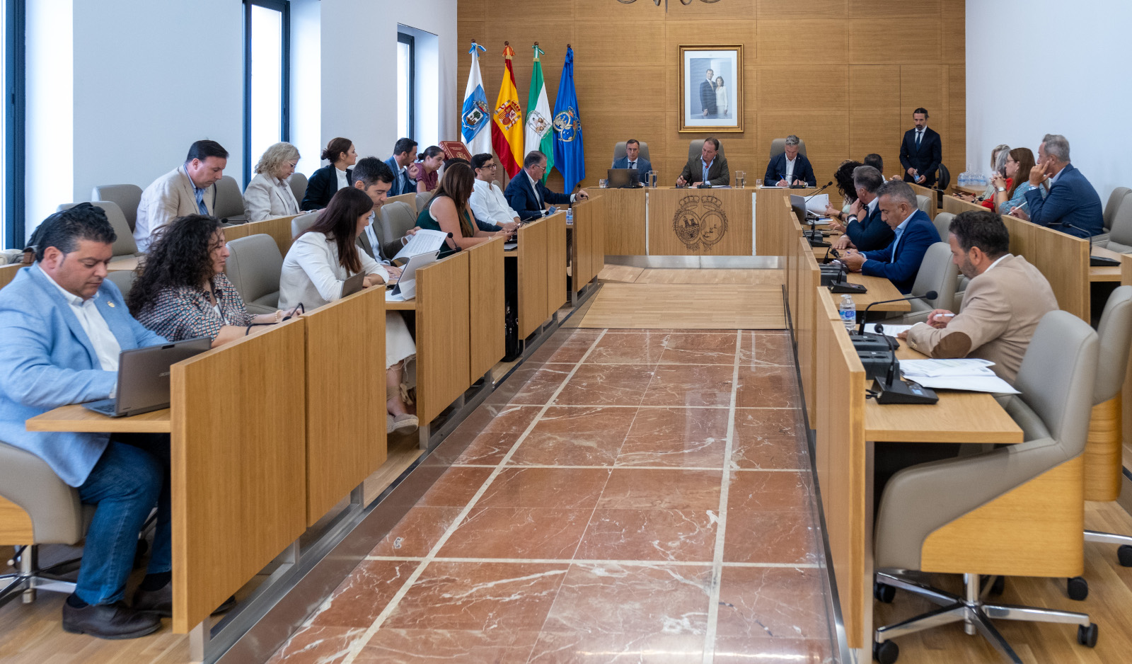 El Pleno de Diputación aprueba aumentar el precio del contrato del Servicio de Ayuda a Domicilio