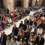 Más de la mitad de los españoles se declara católico, pero solo uno de cada dos creyentes acude a misa