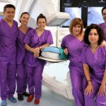 El Hospital Juan Ramón Jiménez reúne a los expertos del país en el uso del balón con fármaco
