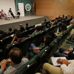 Doscientos alumnos y profesores de la Universidad de Huelva llenan la jornada ‘Empleo, hidrógeno verde y la transición energética’ organizada por Cepsa