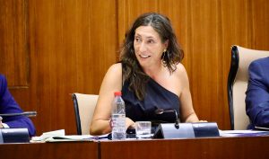 La onubense Loles López continúa al frente de la Consejería de Servicios Sociales