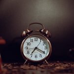 El cambio de hora vuelve a abrir el debate: ¿es mejor mantener el horario de invierno o el de verano?