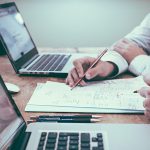 Empresarios onubenses muestran “inquietud” por el posible impacto económico de las tensiones entre España y EE. UU.