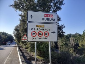 La Junta renueva por 14 millones la señalización y las barreras de seguridad de las carreteras andaluzas