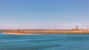Punta Umbría trabaja para poner a punto de sus playas y amplía horarios de hostelería en Semana Santa