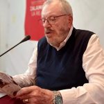 Cristóbal Carrasco lleva sus ‘pétalos del tiempo’ a la Sala 1900