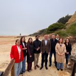 La Mancomunidad del Condado inicia las obras de la pasarela del acantilado del Asperillo