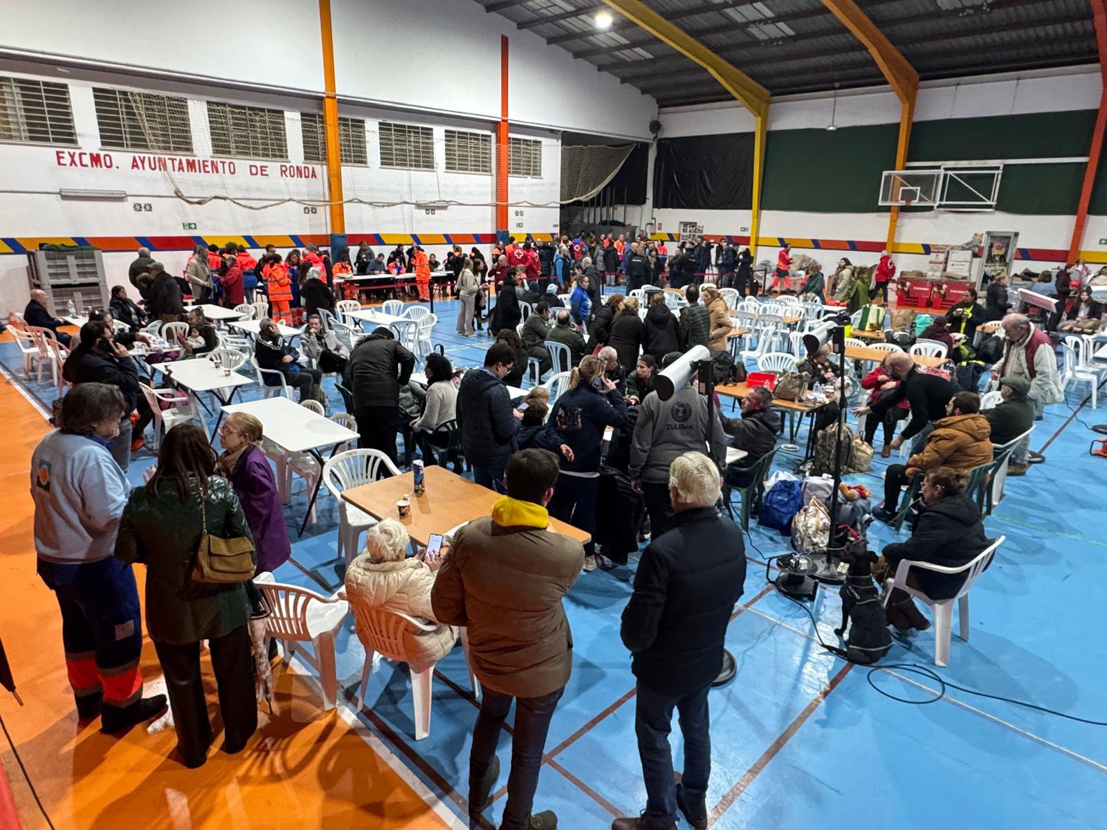 Noche sin incidencias graves tras una jornada ayer marcada por nuevas medidas preventivas