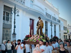 Trigueros abre sus Fiestas Primaverales en honor a San José Obrero con la Verbena Popular