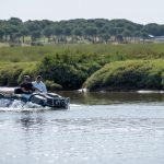 Diputación incorpora un vehículo anfibio para intensificar los trabajos en la marisma del Servicio de Control de Plagas 