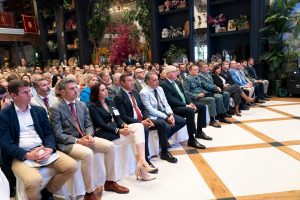 Almonte subraya la mejora de servicios y la planificación previa en El Rocío ante la Romería 