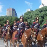 El Regimiento de Granaderos a Caballo escoltará a las hermandades rocieras hasta la Catedral de Buenos Aires en el homenaje al Papa Francisco