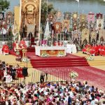 El Rocío 2026: La Misa Pontifical es un momento cargado de significado para todos los rocieros que peregrinan hasta la Blanca Paloma