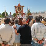 La Hermandad Matriz emprende el regreso a Almonte tras el incendio de Doñana