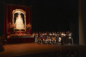 Almonte se emociona con la Exaltación del Rocío Grande a las puertas de Pentecostés