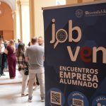 El alumnado de Empresariales y Turismo conoce sus oportunidades de empleo a través de un nuevo Encuentro Job Ven