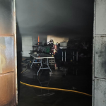 Incendio en un local de La Palma del Condado durante la madrugada de este lunes