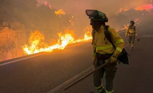La mejora de las condiciones permiten iniciar el ataque directo al incendio