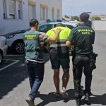 Detenido en Chucena a un hombre por dos hurtos mediante el método del tirón