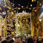 La Virgen de Montemayor llegó a Moguer arropada por el cariño y la devoción de su pueblo
