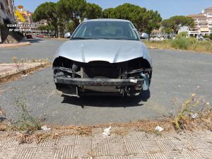 Detenida una persona que sustraía piezas de vehículos para posteriormente reparar otros
