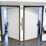 Cardiología del Hospital Juan Ramón Jiménez estrena decoración para invitar a cuidar el corazón