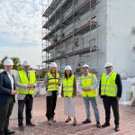 Avanzan las obras de rehabilitación energética y  accesibilidad de 64 viviendas públicas en Huelva  