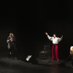 La artista almonteña Sandra Carrasco recibe el Giraldillo de la Bienal del Flamenco por su espectáculo ‘Poema de la libertad’