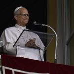 El Papa León XIV reaparece tras su operación de pulmón y anuncia que retomará gradualmente su actividad
